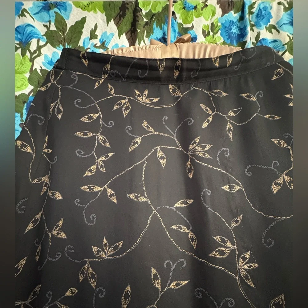 Whimsygoth midi black 90s skirt - Picture 4 of 7